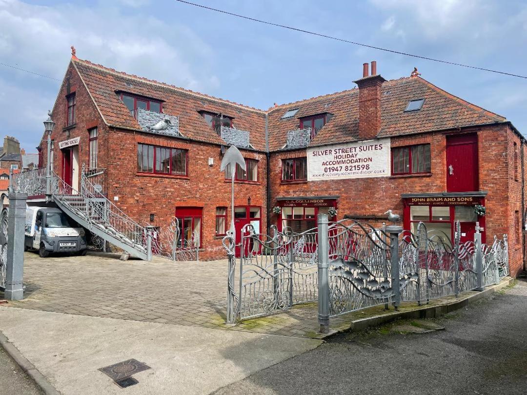 Silver Street Suites Whitby Zewnętrze zdjęcie