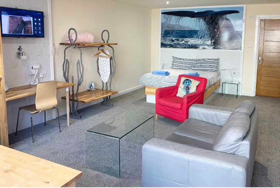 Silver Street Suites Whitby Zewnętrze zdjęcie