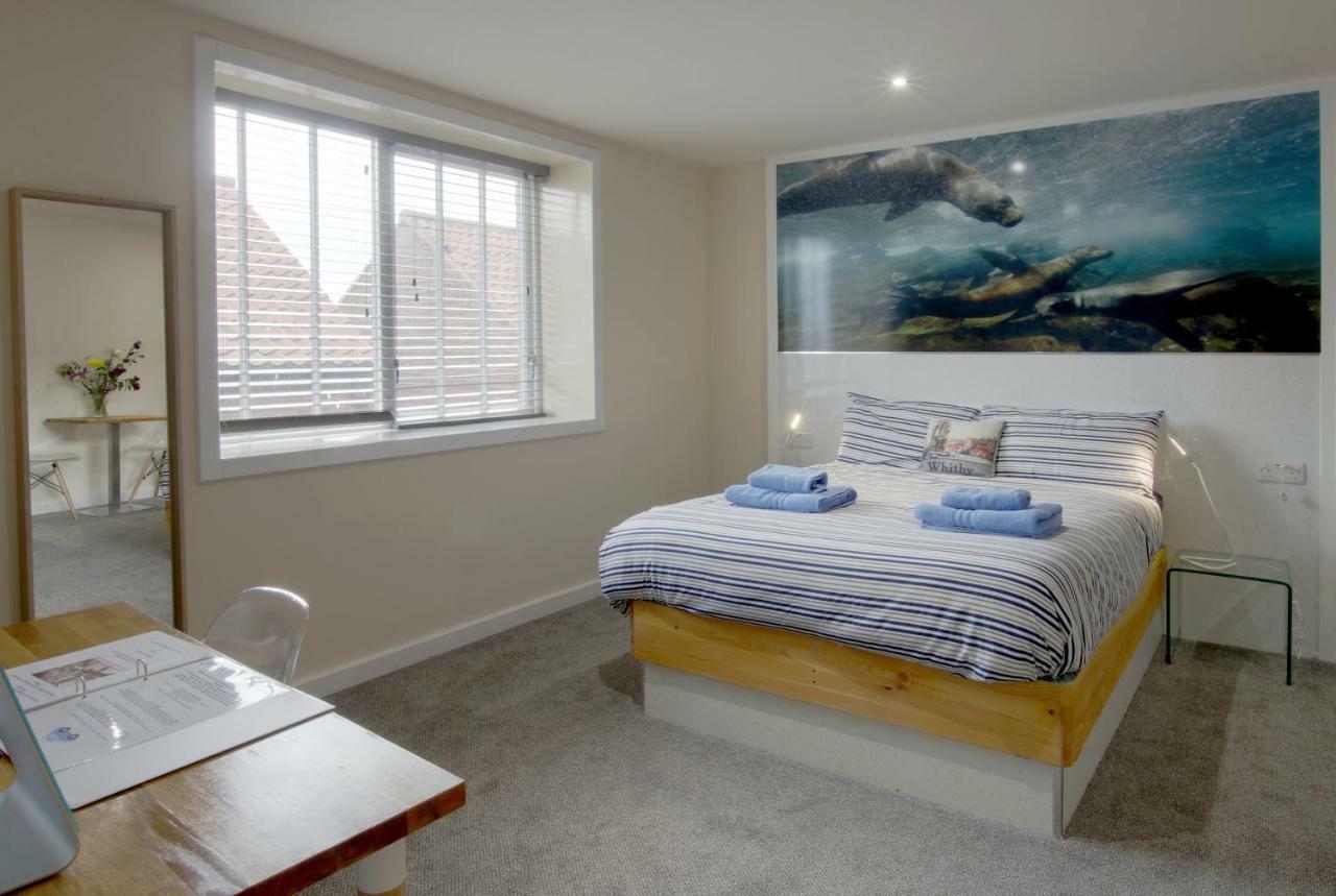Silver Street Suites Whitby Zewnętrze zdjęcie