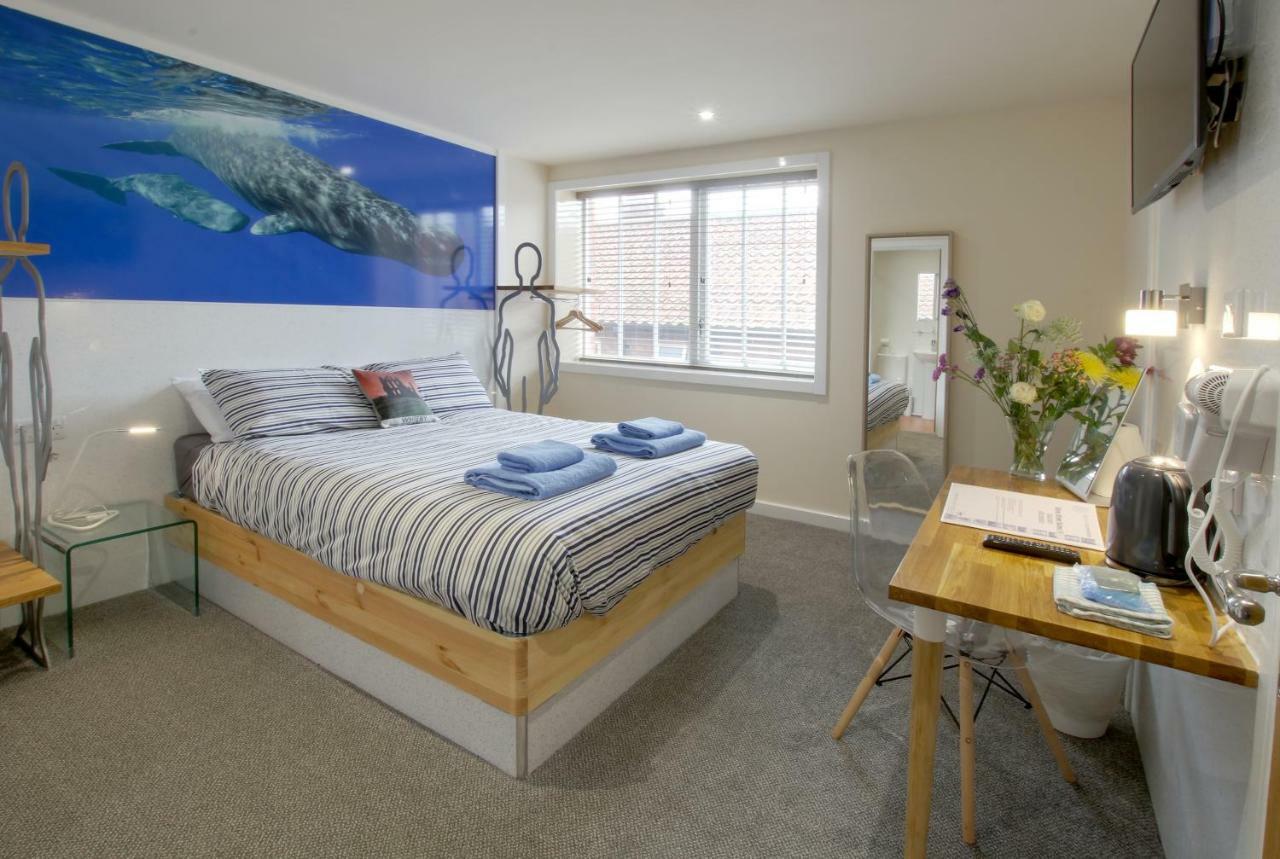 Silver Street Suites Whitby Zewnętrze zdjęcie